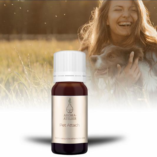 Pet Attach - 10 Ml - 100% Natuurzuivere Etherische Olie